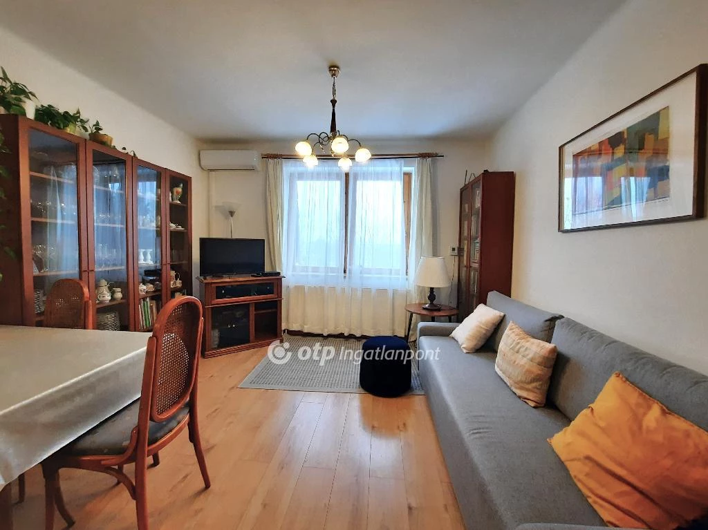 Eladó Ház, Siófok