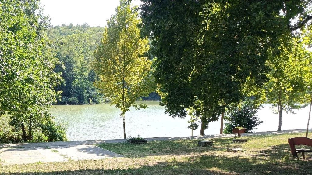 c3-1-name c2-52-name, Komló