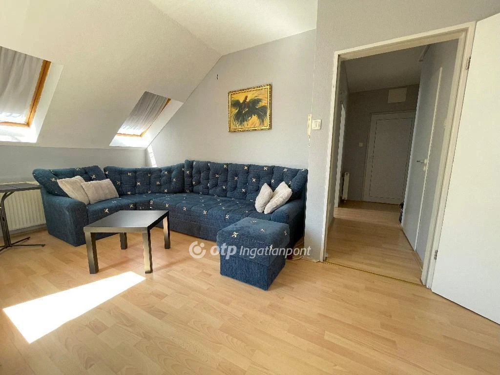 c3-1-name c2-19-name, Siófok