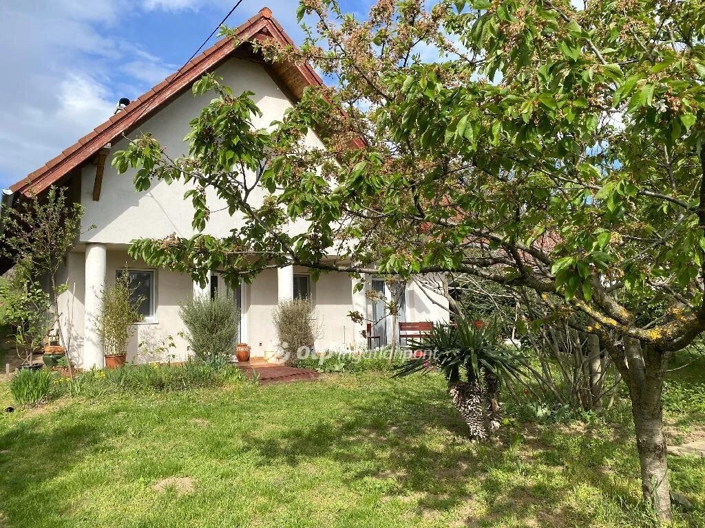 Eladó Ház, Zamárdi