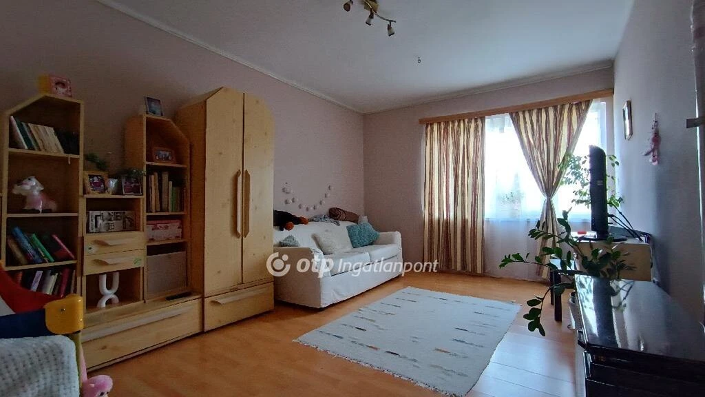 c3-1-name c2-82-name, Siófok