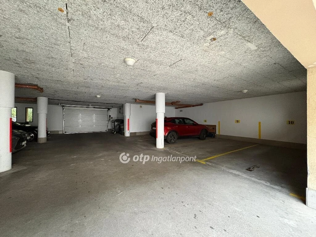 c3-1-name c2-79-name, Siófok