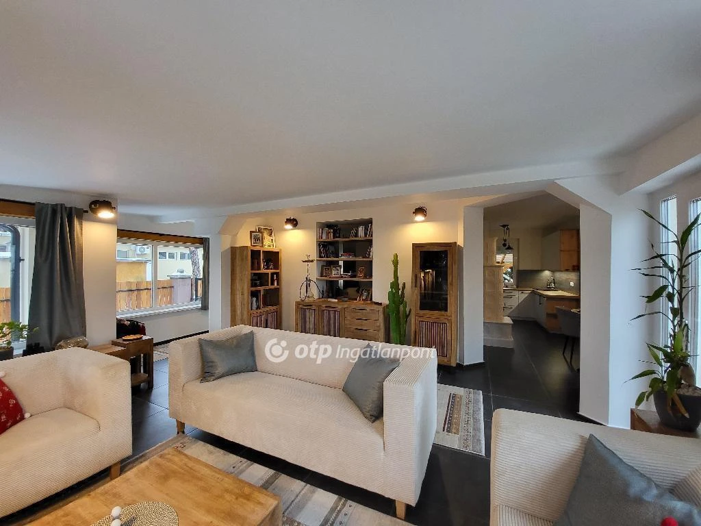 Eladó Ház, Siófok