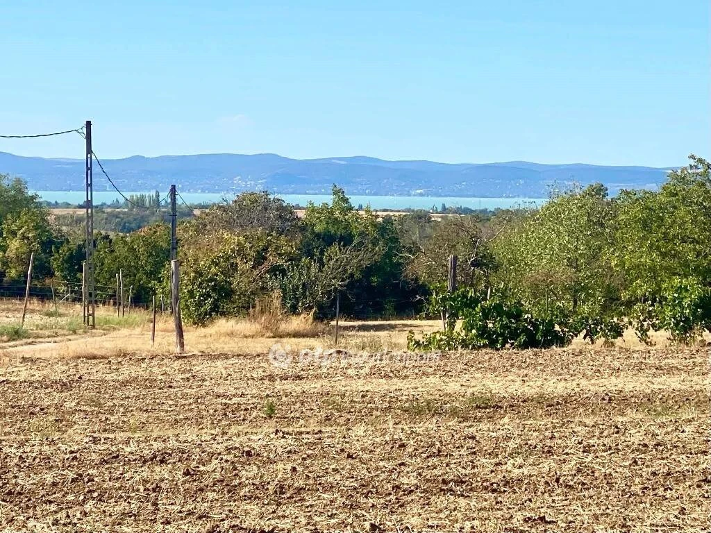Eladó Telek, Balatonendréd