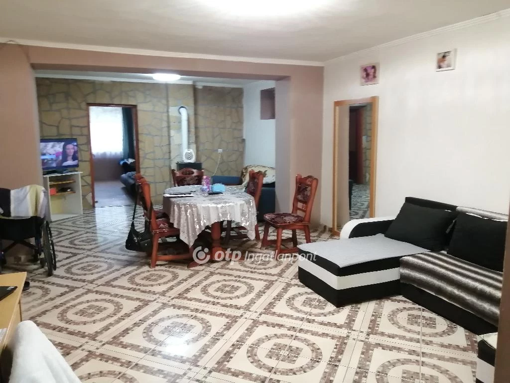 For sale house, Hatvan