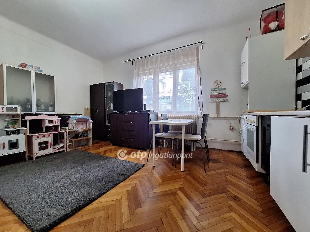 Eladó Lakás, Budapest 17. ker.