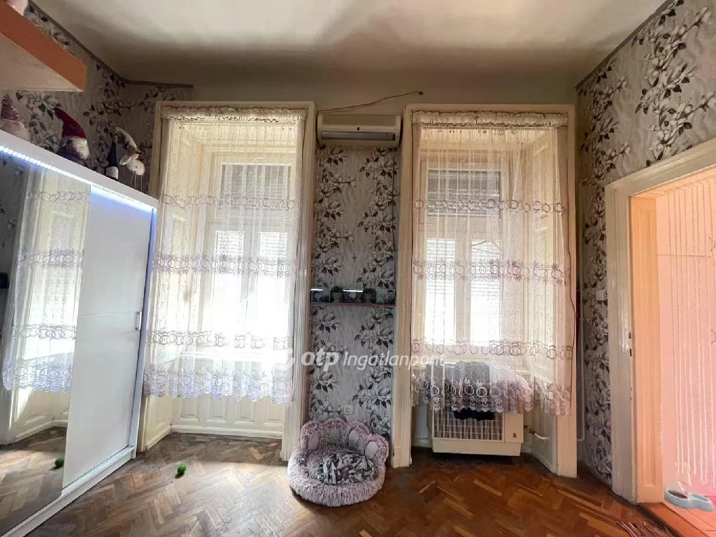 Eladó Lakás, Budapest 8. ker.