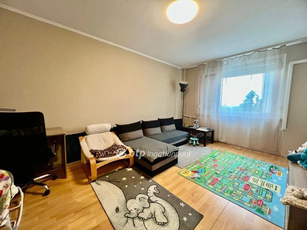Eladó Lakás, Budapest 4. ker.