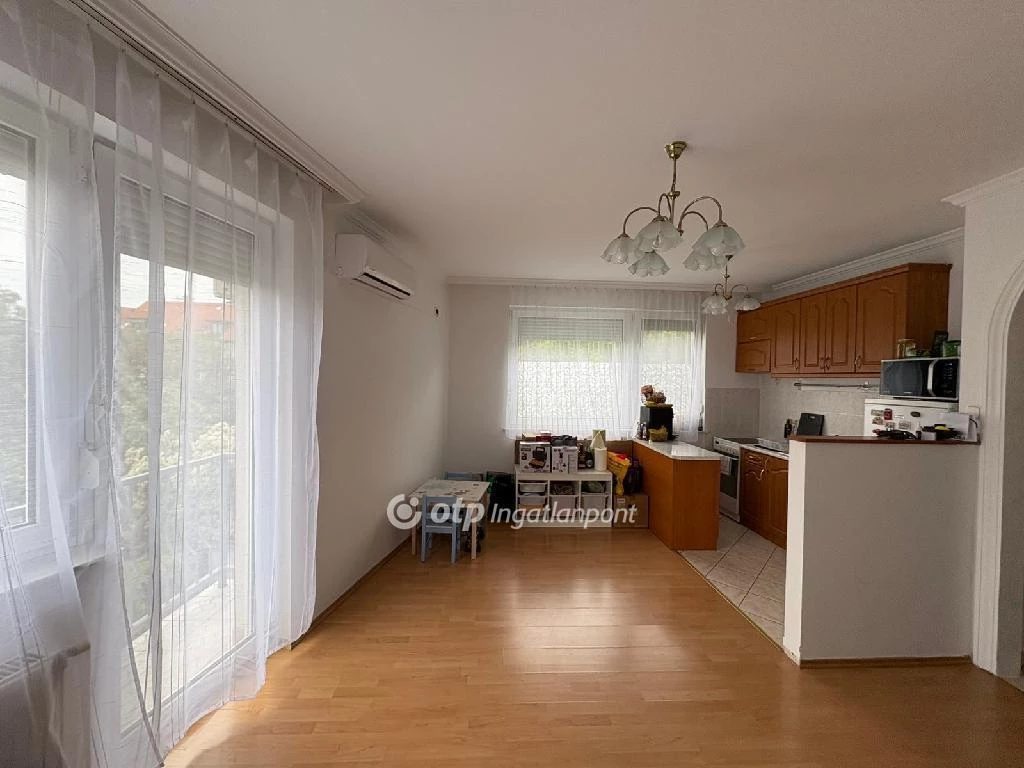 Eladó Lakás, Budapest 14. ker.