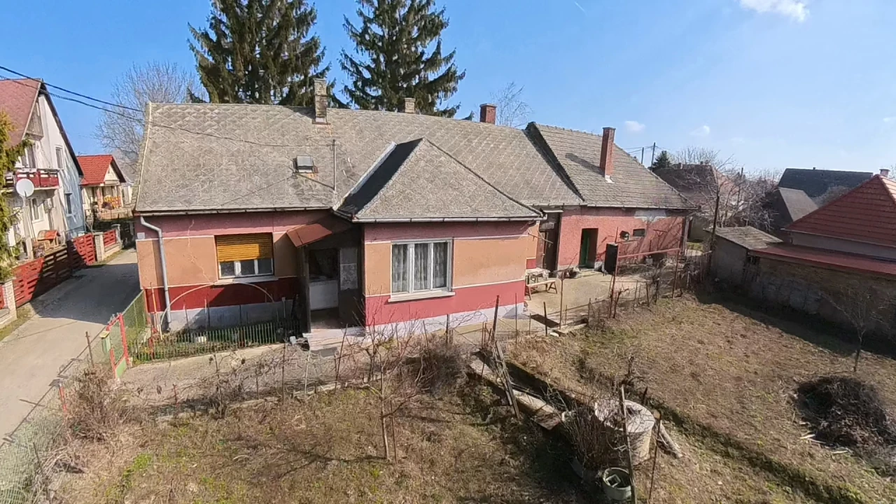 Eladó családi ház, Nemesvámos, Kossuth Lajos utca 129