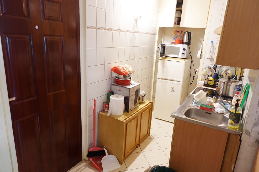 Eladó panellakás, Ajka, Kossuth utca 12