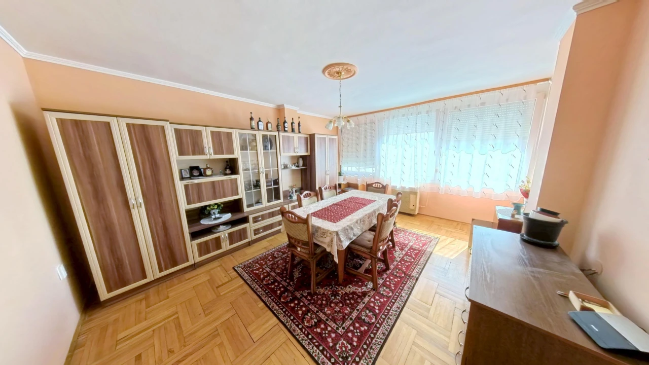 Eladó téglalakás, Veszprém, Ady Endre utca 71
