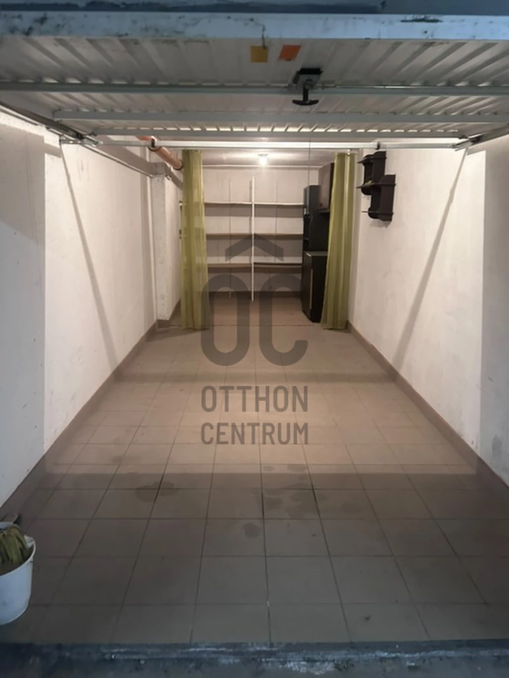 For sale detached garage, Debrecen, Postakert