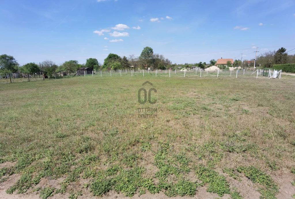 Eladó külterületi telek, Debrecen, Biczó István-kert