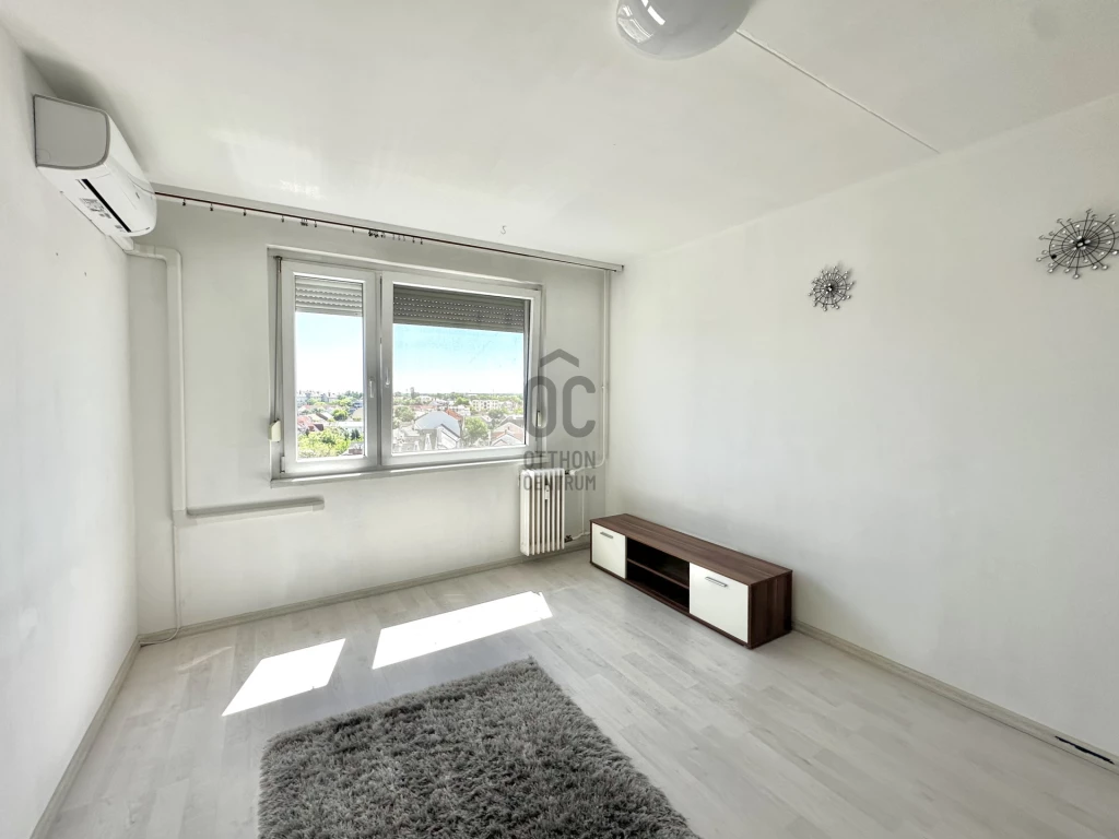 For sale panel flat, Debrecen, Belváros