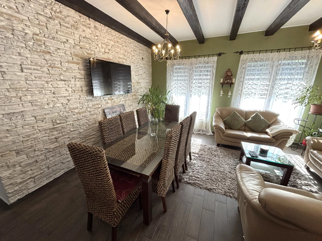 c3-1-name c2-55-name, Debrecen, Fancsika tanya