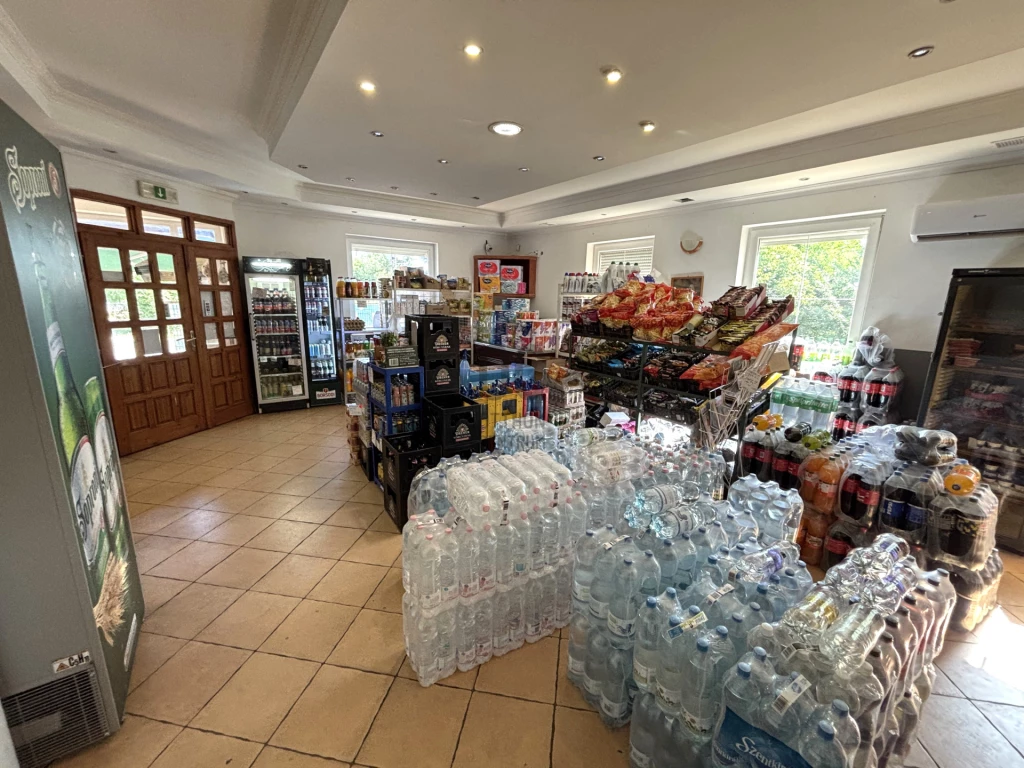 Eladó üzlet, Debrecen, Kondoros