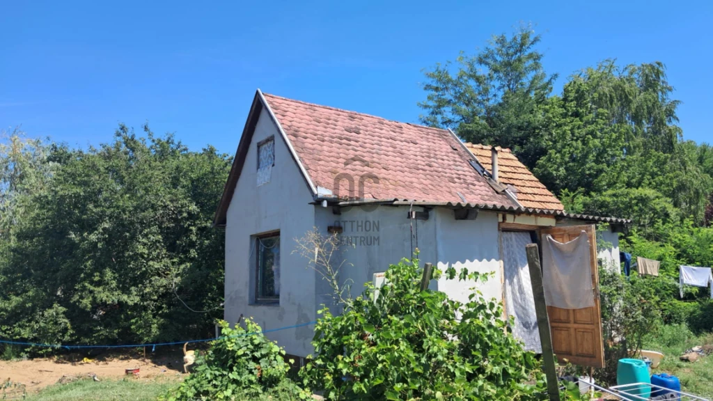 Eladó családi ház, Debrecen, Dombos