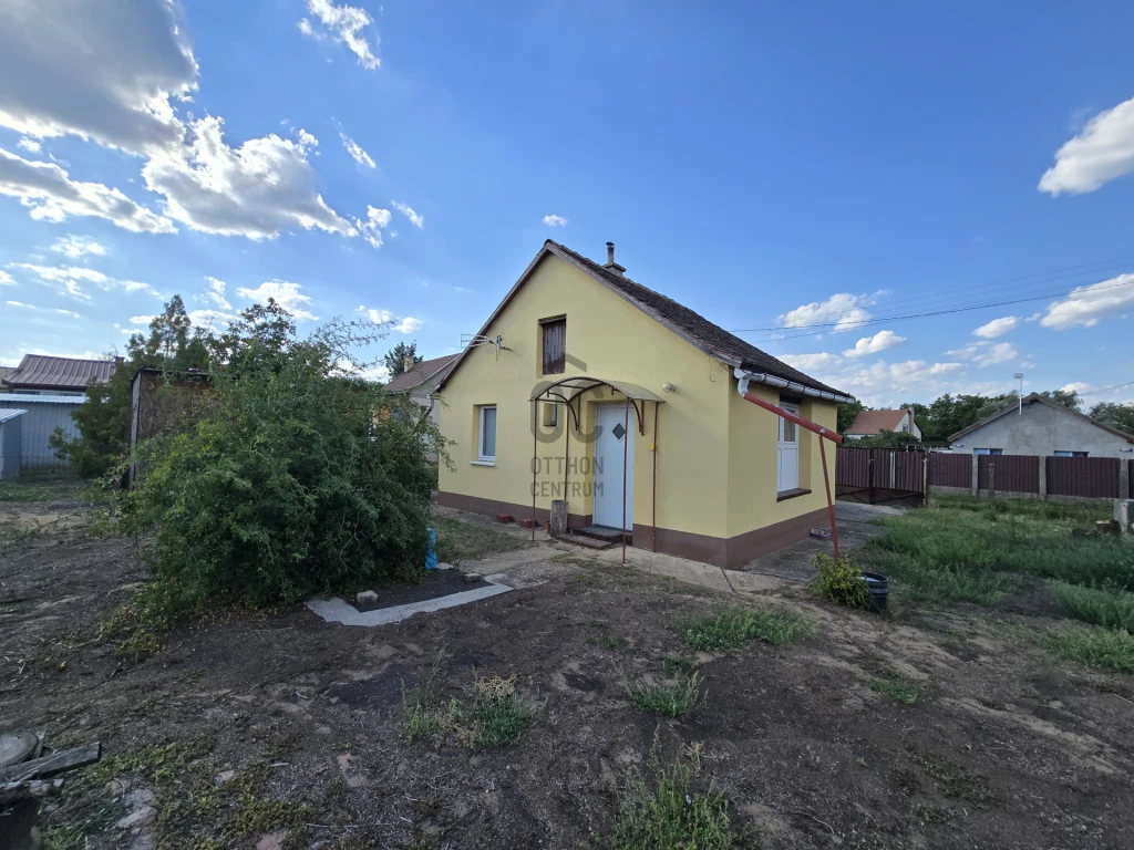 Eladó családi ház, Debrecen, Gáspár György-kert