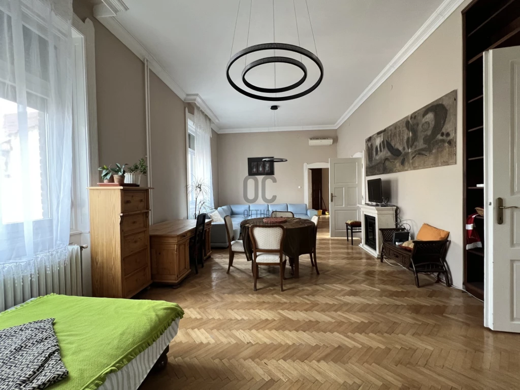 Eladó téglalakás, Debrecen, Belváros, Piac utca
