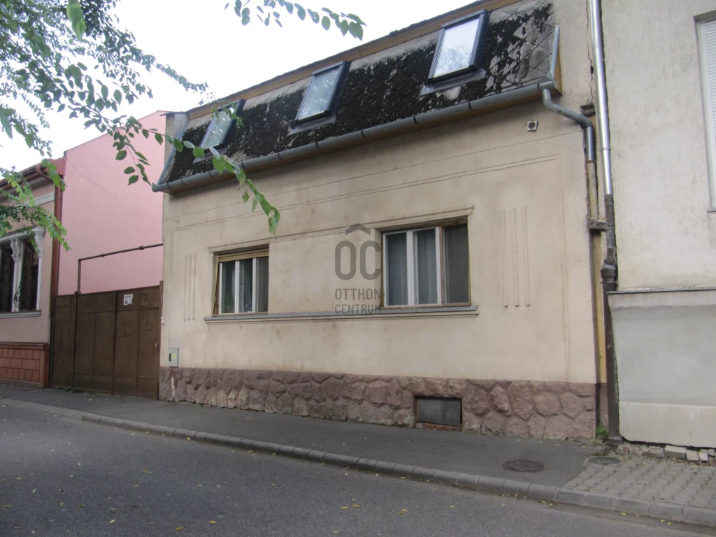 Eladó családi ház, Debrecen, Belváros