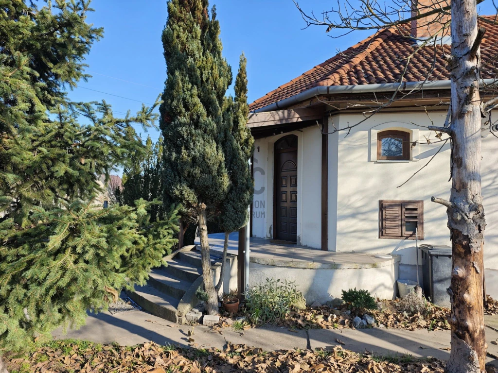 Eladó családi ház, Debrecen, Júliatelep