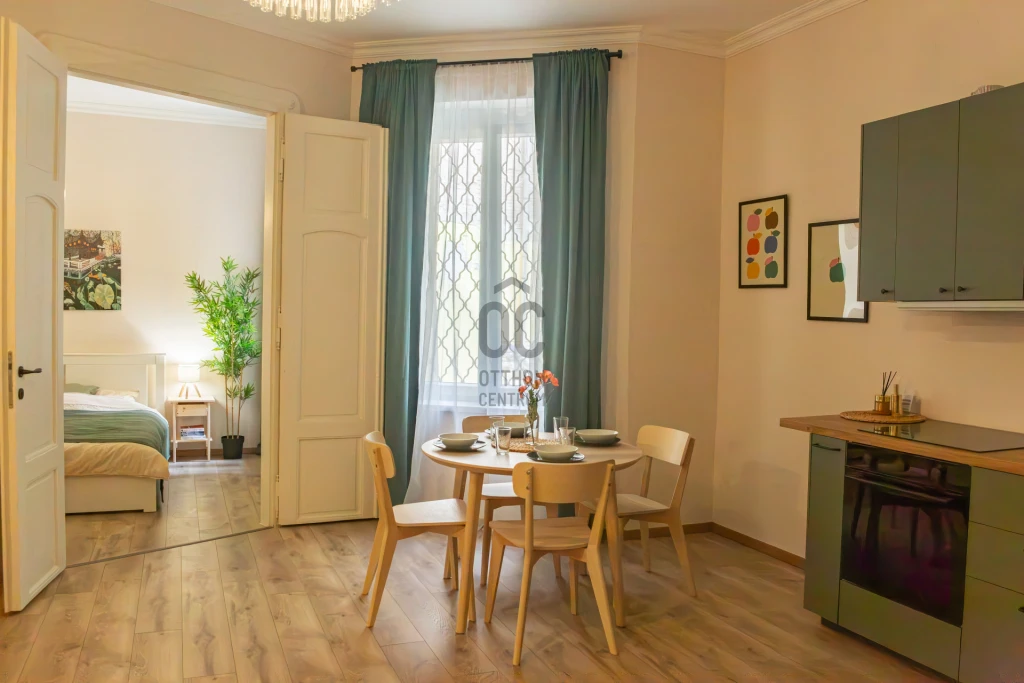Eladó téglalakás, Budapest VI. kerület, Diplomatanegyed