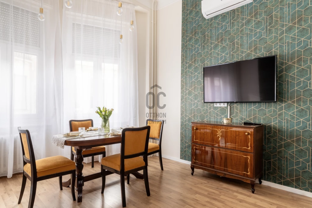 Eladó téglalakás, Debrecen, Belváros, Piac utca