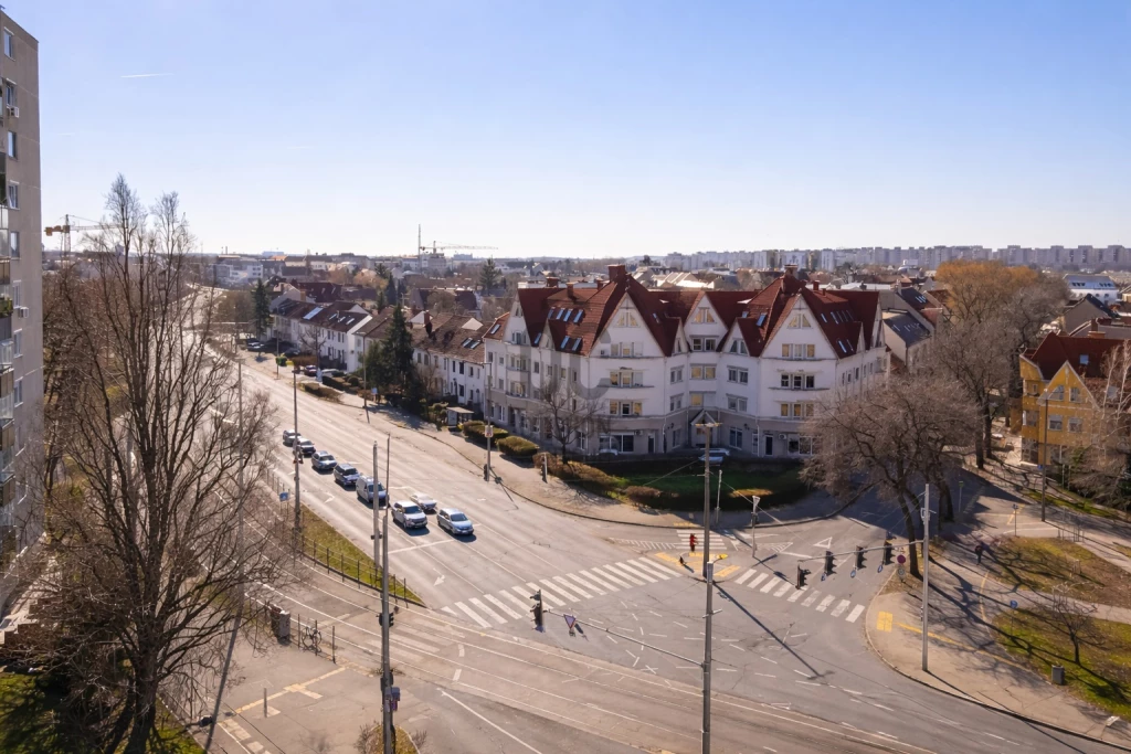 Kiadó téglalakás, Debrecen, Libakert