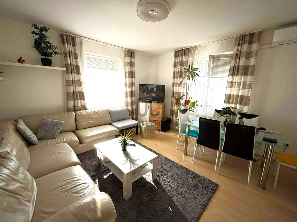 Eladó ikerház, Debrecen, Biharikert