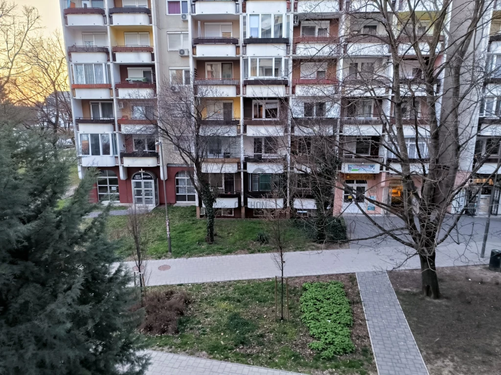 Kiadó panellakás, Debrecen, Tócóskert