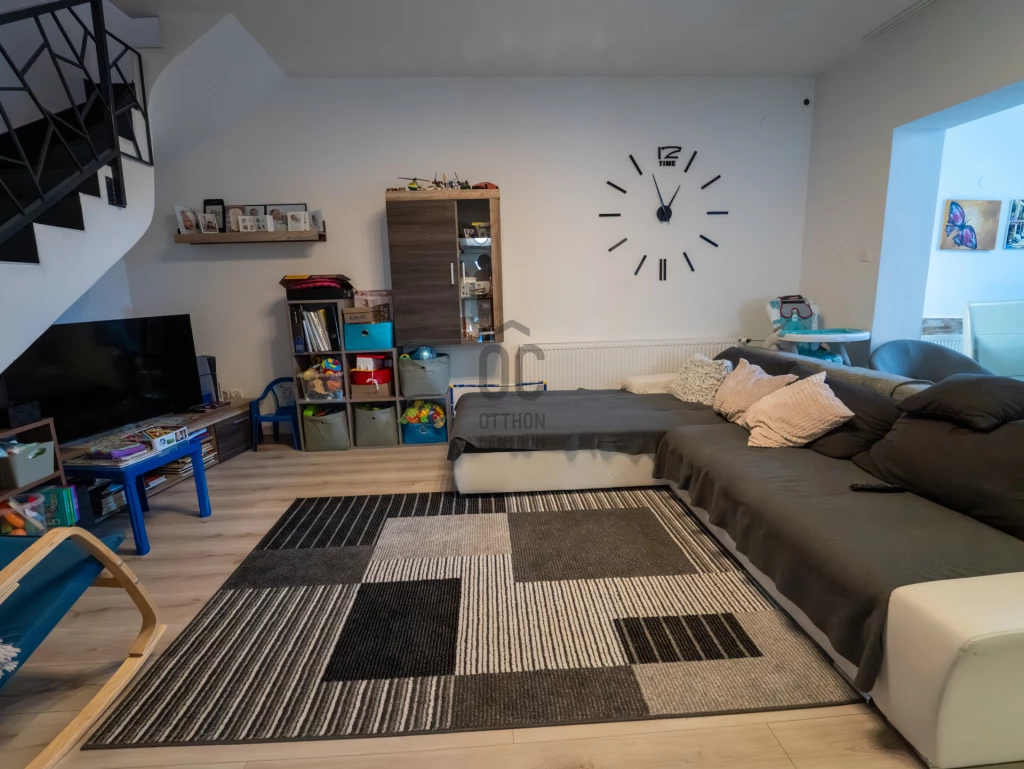 c3-1-name c2-2-name, Debrecen, Lencztelep