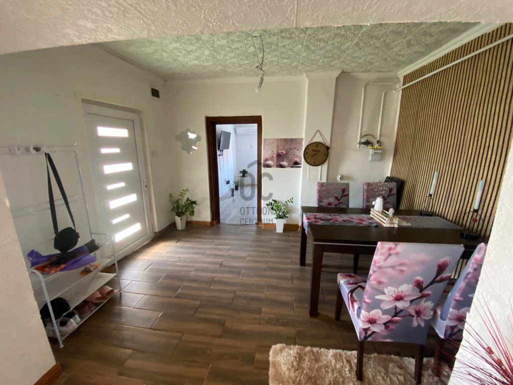 c3-1-name c2-1-name, Hajdúsámson, Hajdúsámson