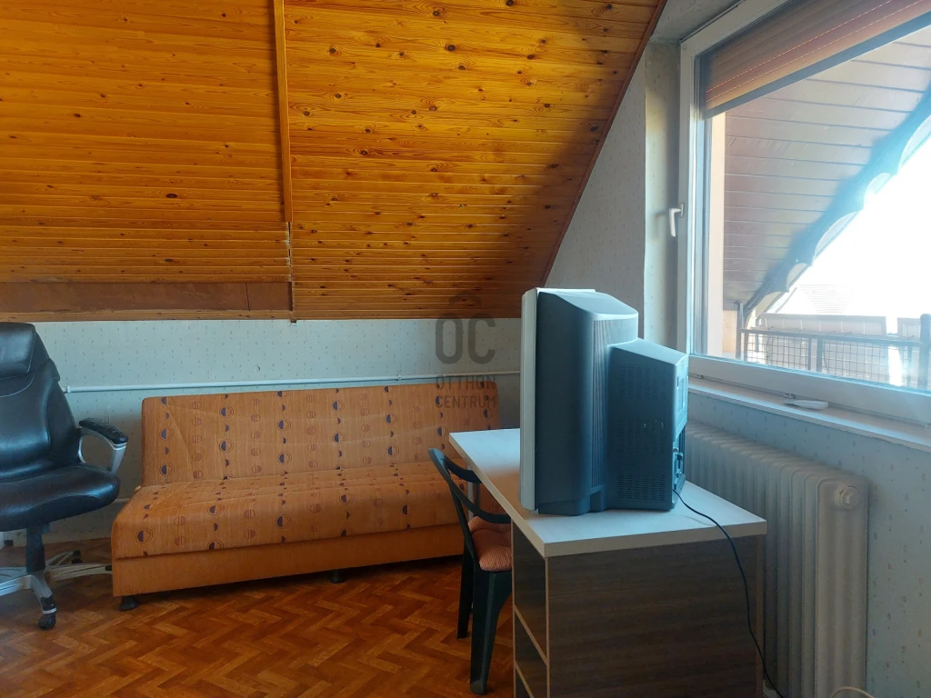 c3-2-name c2-1-name, Debrecen, Lencztelep