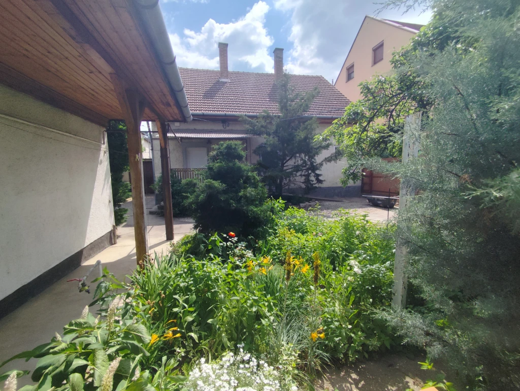 Eladó családi ház, Debrecen, Dobozi lakótelep