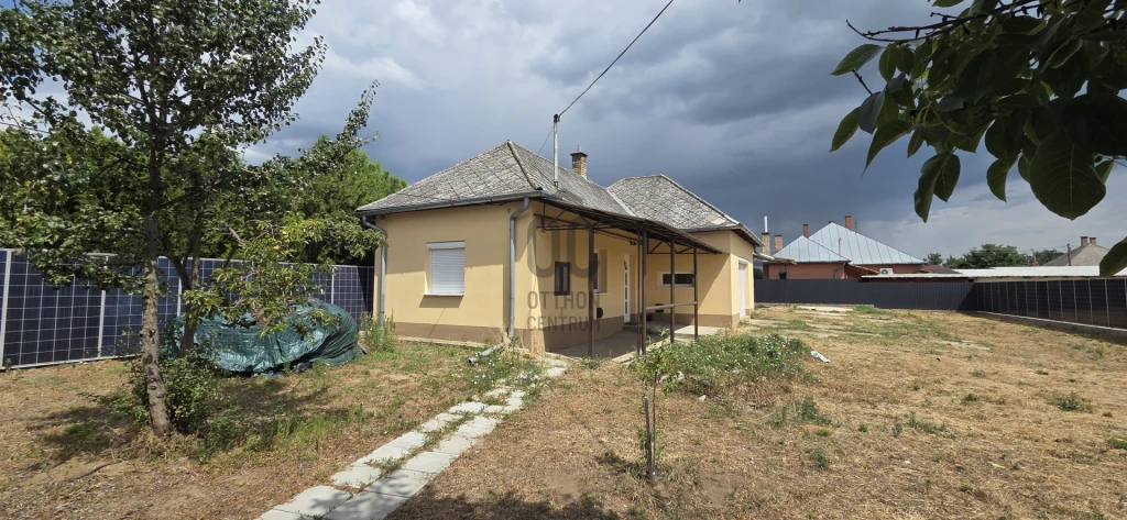 Eladó családi ház, Bököny, Bököny