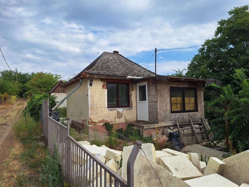 Eladó családi ház, Debrecen, Biczó István-kert