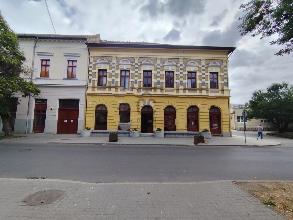 Eladó hotel, panzió, Hajdúnánás, Hajdúnánás