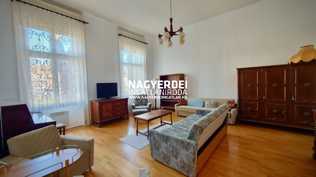 Debrecen-Belváros kiadó házrész