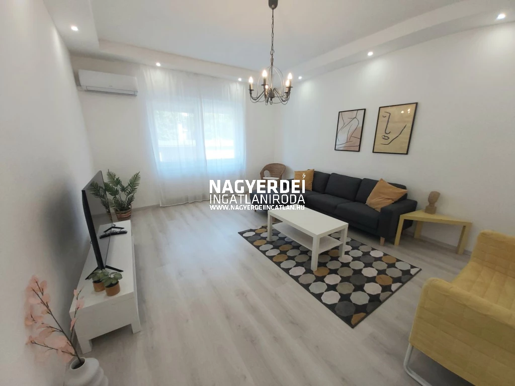 Kiadó 58 m2 tégla lakás, Debrecen
