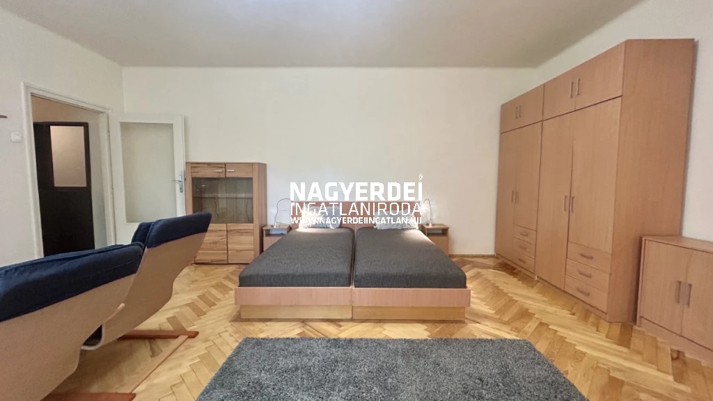 Kiadó 51 m2 tégla lakás, Debrecen