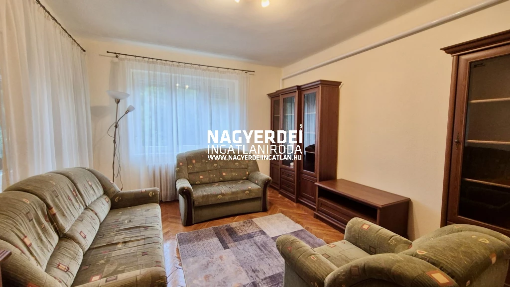 Kiadó 80 m2 tégla lakás, Debrecen