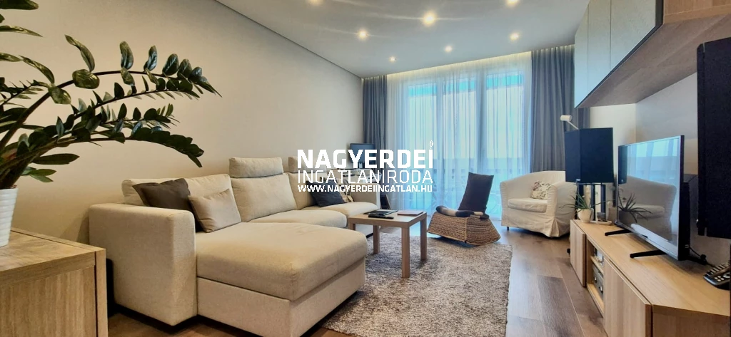 For rent panel flat, Debrecen, Újkert