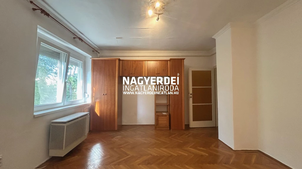 For rent brick flat, Debrecen, Sestakert