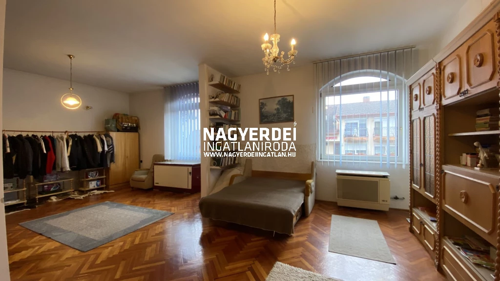 Eladó 170 m2 családi ház, Komádi