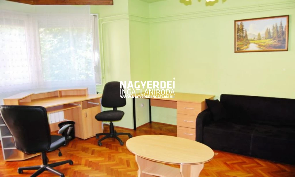 Kiadó 45 m2 tégla lakás, Debrecen