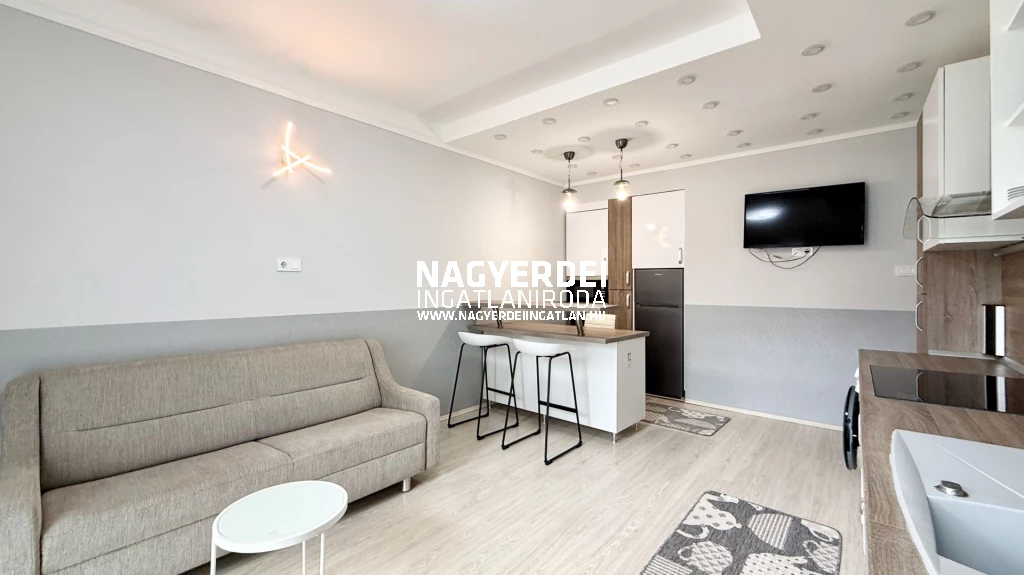 Kiadó 51 m2 tégla lakás, Debrecen