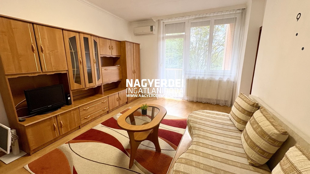 Kiadó 56 m2 tégla lakás, Debrecen