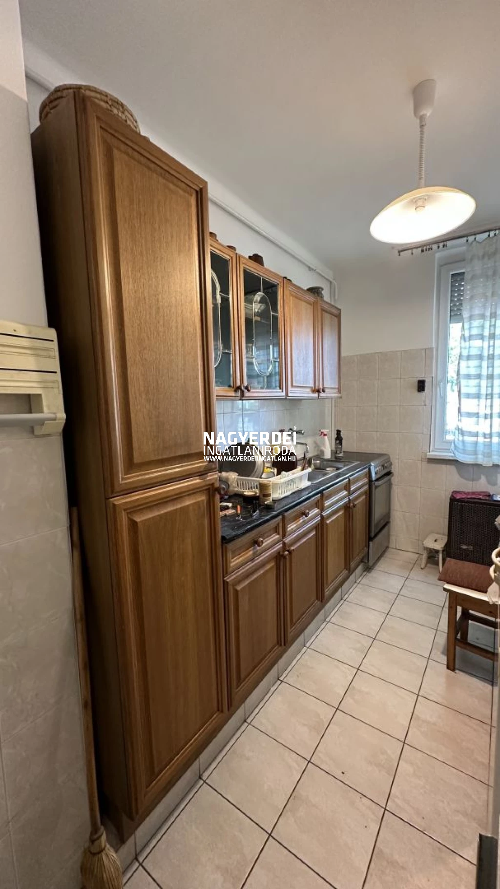 Eladó 55 m2 tégla lakás, Debrecen