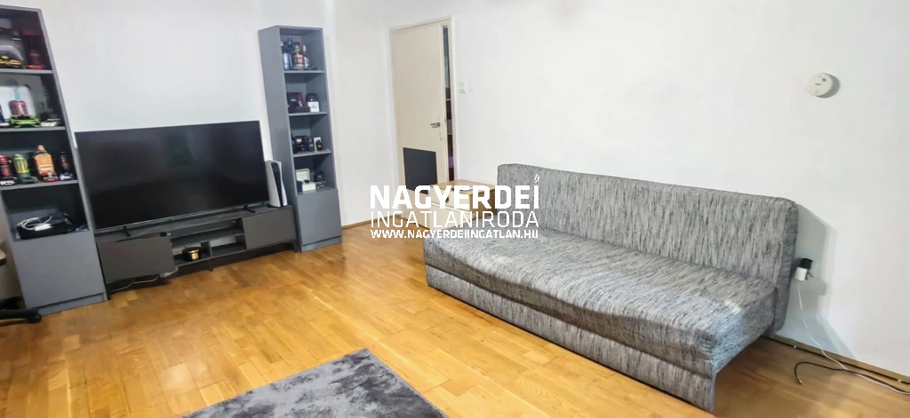 Kiadó 51 m2 tégla lakás, Debrecen